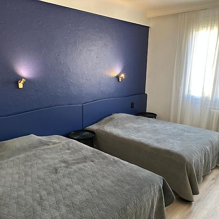 Hotel Chiffre Альби Экстерьер фото